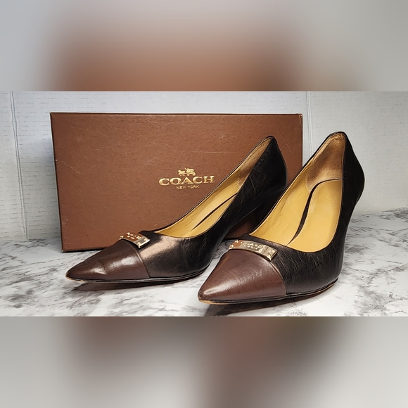 Coach Zan Pumps w/box. Size 9 - Picture 2 of 14